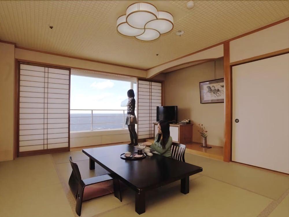 Shirahama Key Terrace Hotel Seamore Exterior foto